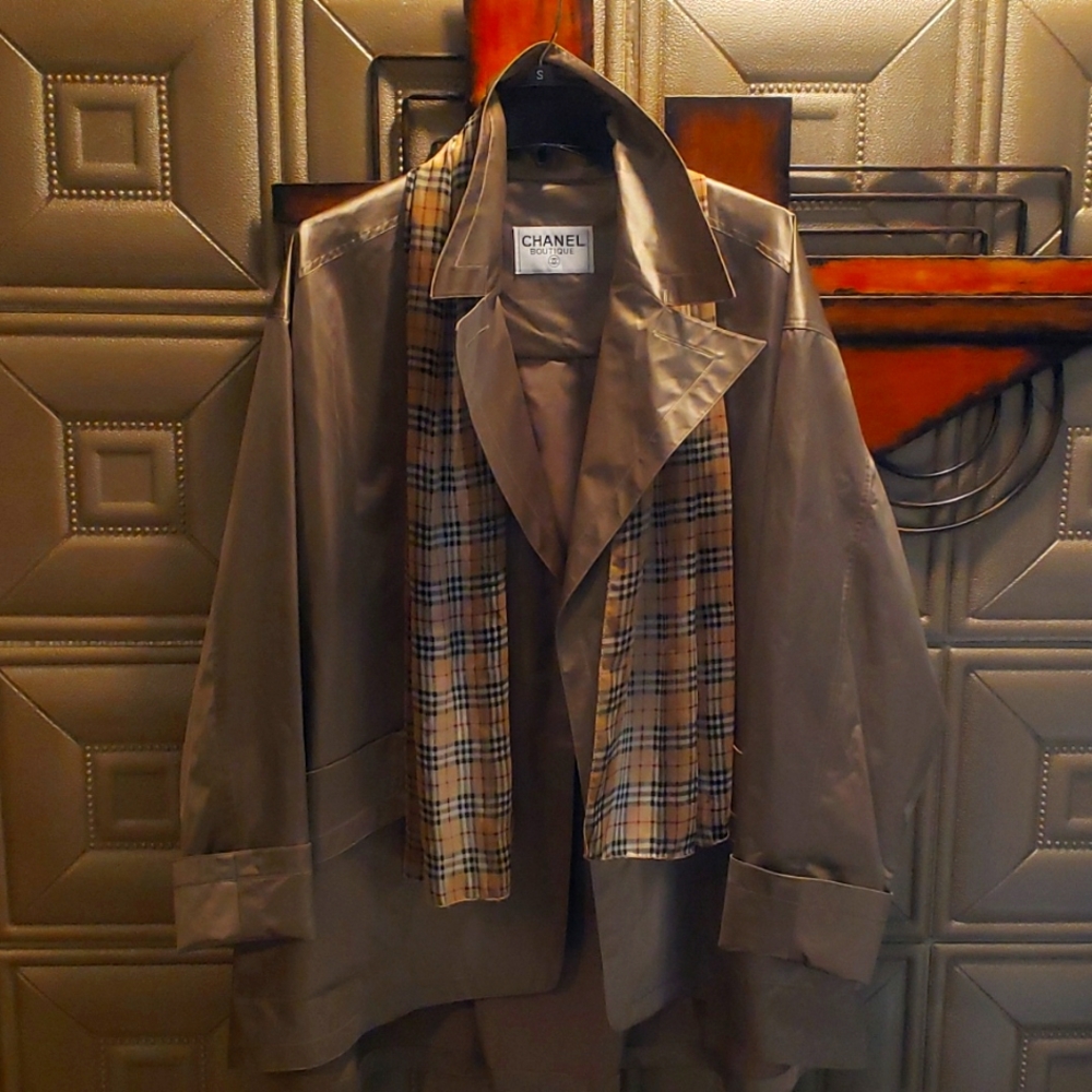 Amazing Chanel Boutique Metallic Gold XXL Raincoat